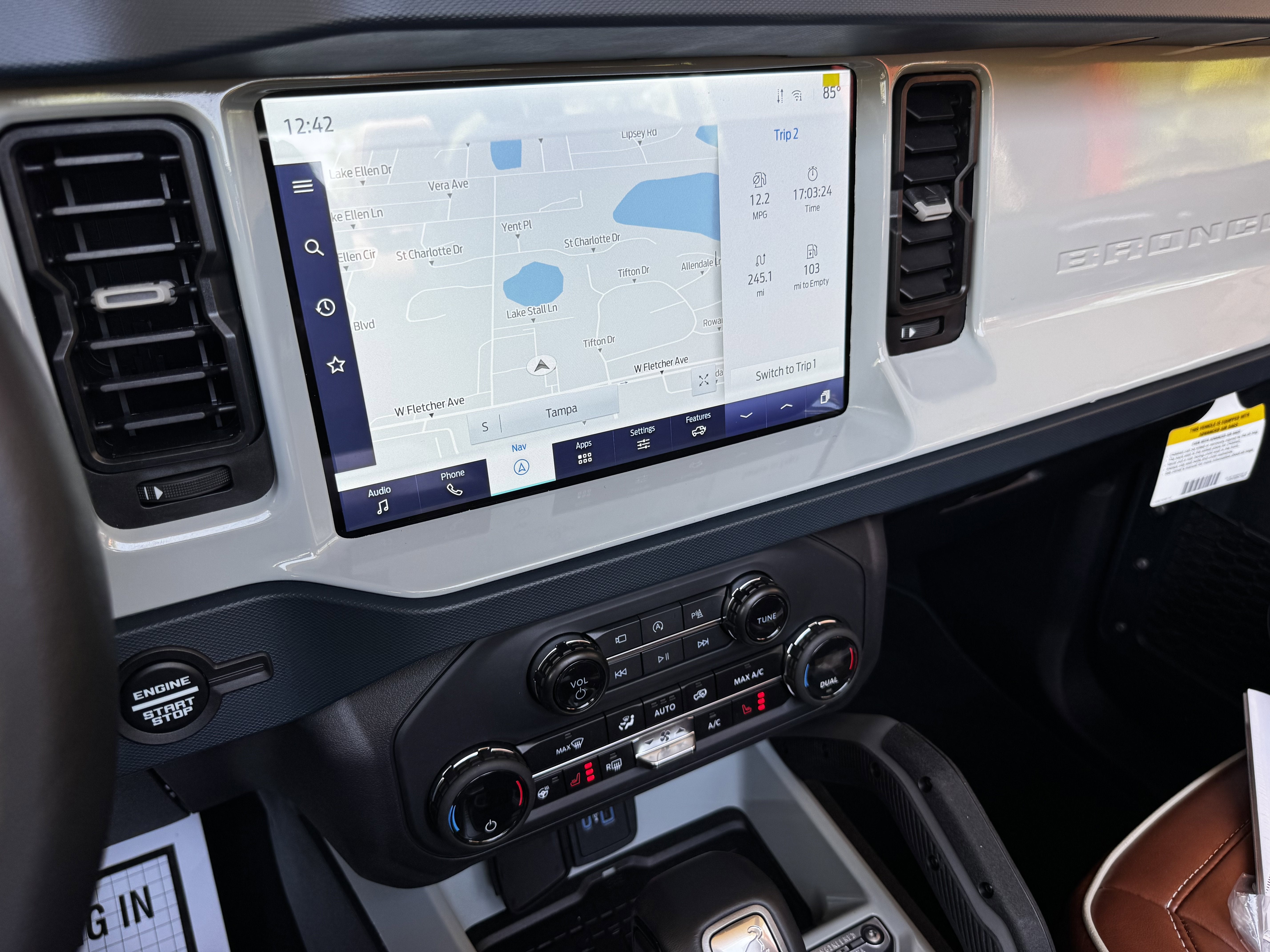 2024 Ford Bronco Outer Banks V6 Luxury Package Custom Lifted