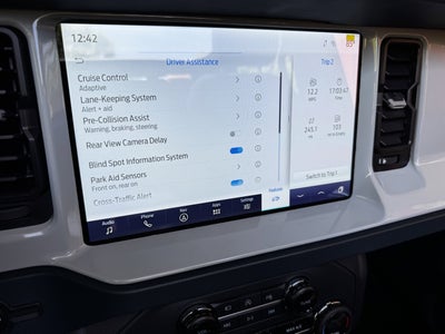 2024 Ford Bronco Outer Banks V6 Luxury Package Custom Lifted