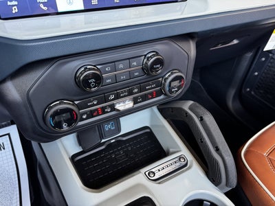 2024 Ford Bronco Outer Banks V6 Luxury Package Custom Lifted