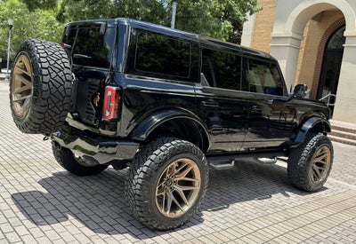 2025 Ford Bronco Custom Lifted Outer Banks V6 Luxury Package Hard Top