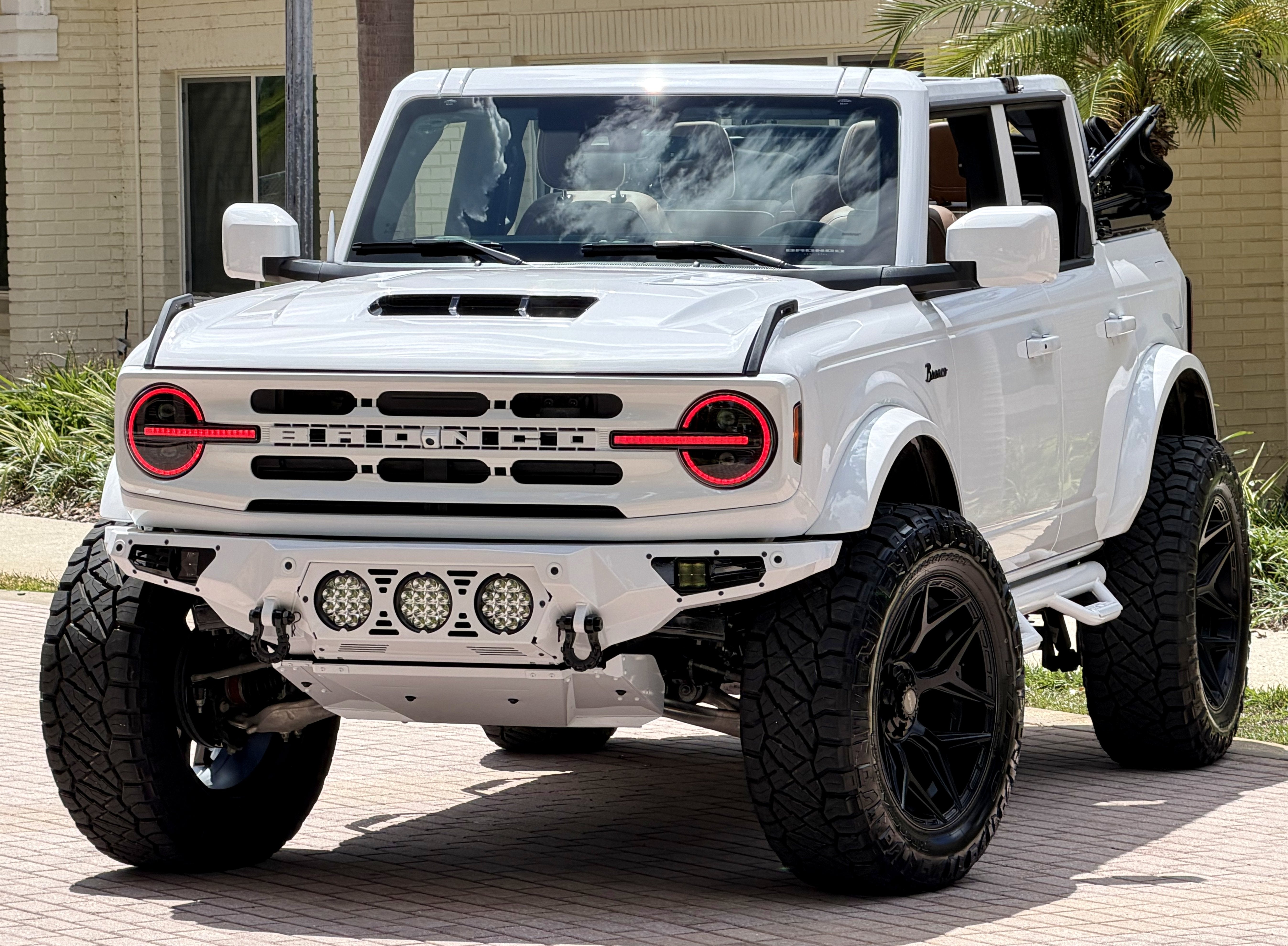 2026 Ford Bronco Outer Banks V6 Luxury Package Custom Lifted