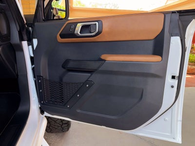 2026 Ford Bronco Outer Banks V6 Luxury Package Custom Lifted