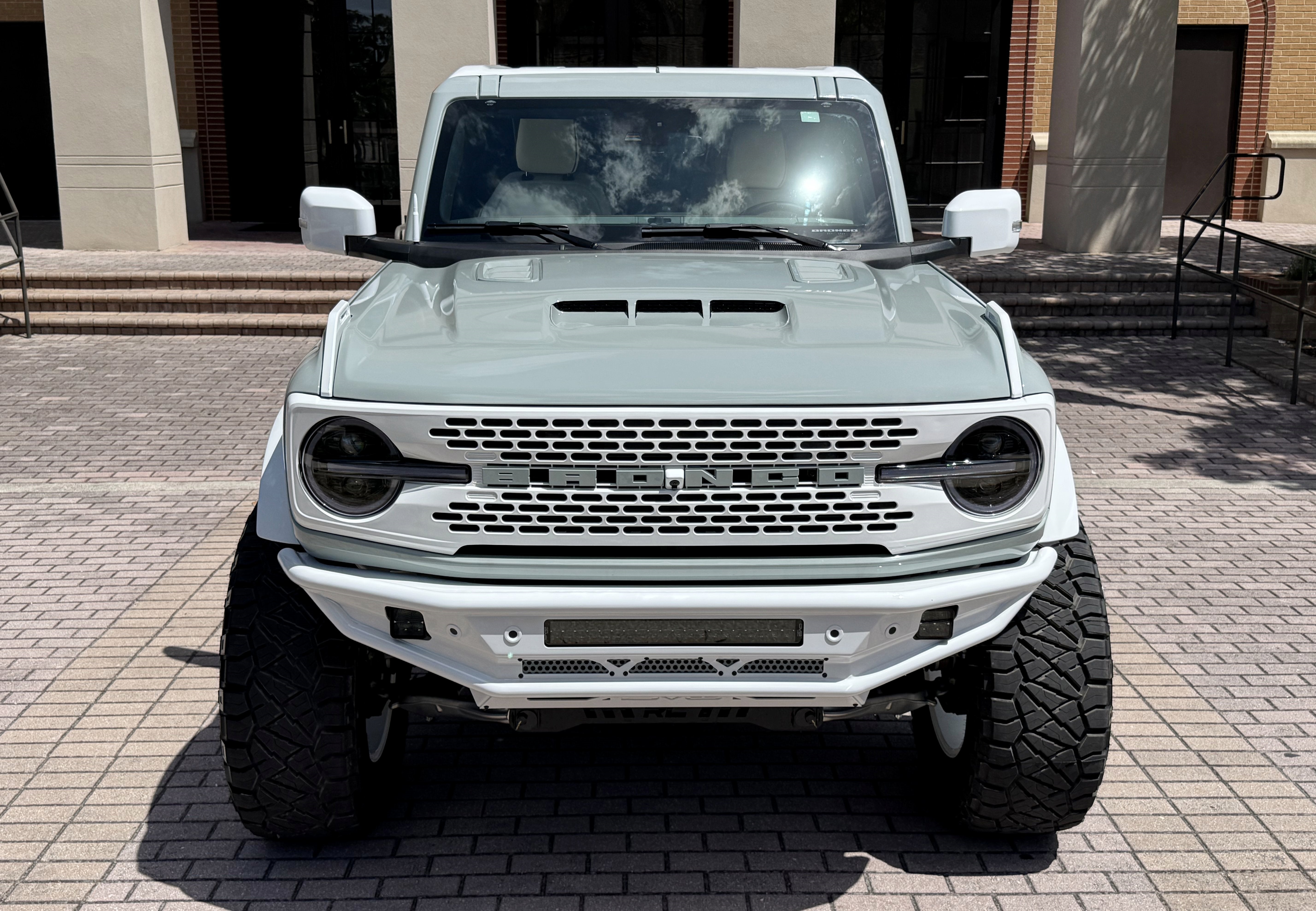 2024 Ford Bronco Outer Banks V6 Luxury Package Retro Hard Top Custom Lifted Vintage