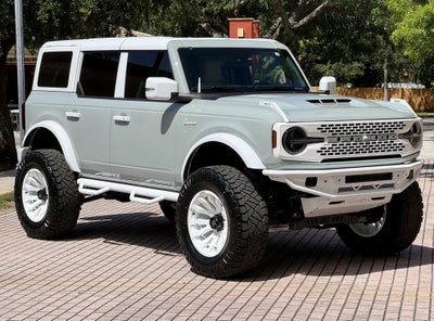 2024 Ford Bronco Outer Banks V6 Luxury Package Retro Hard Top Custom Lifted Vintage