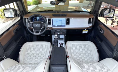 2024 Ford Bronco Outer Banks V6 Luxury Package Retro Hard Top Custom Lifted Vintage