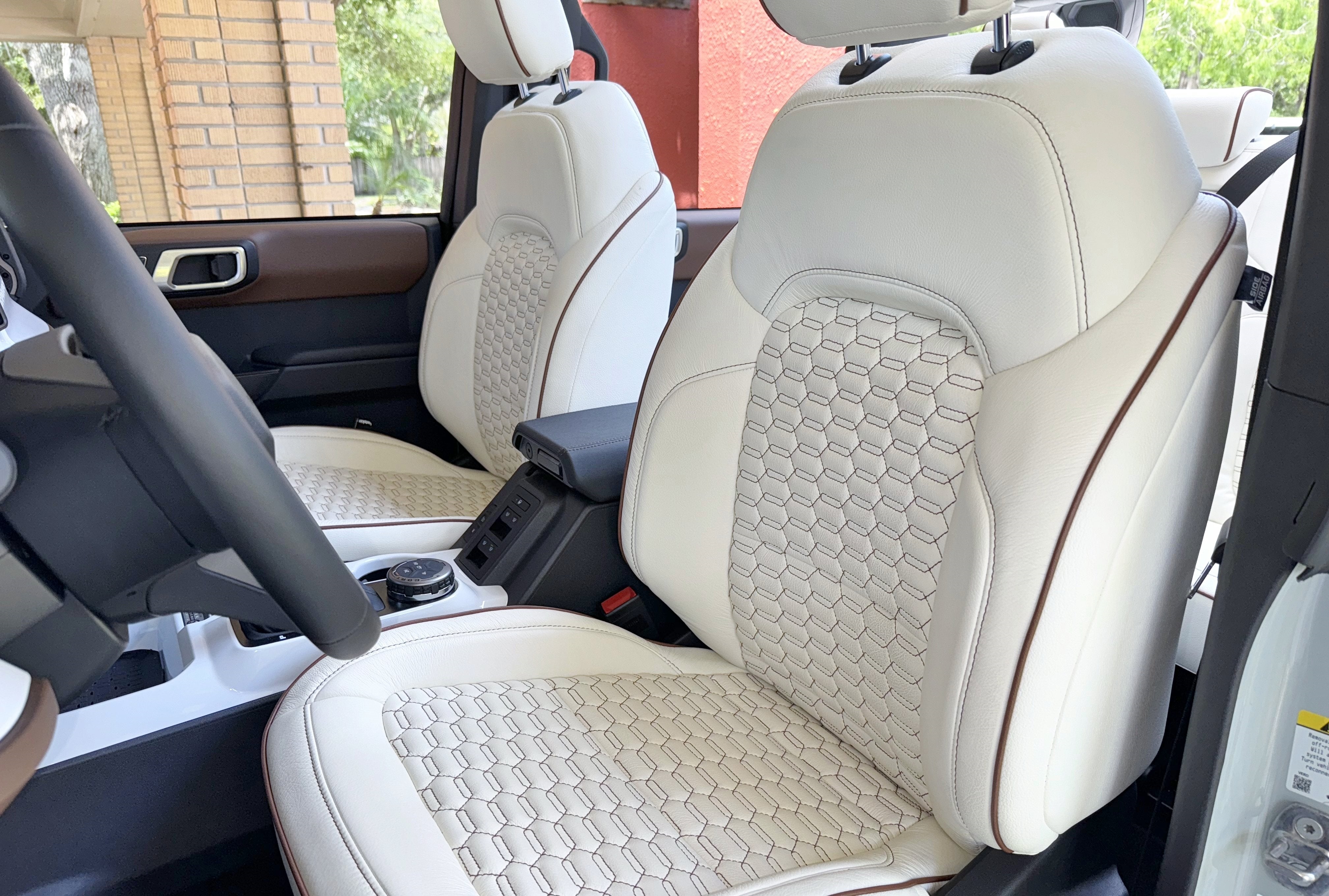 2024 Ford Bronco Outer Banks V6 Luxury Package Retro Hard Top Custom Lifted Vintage