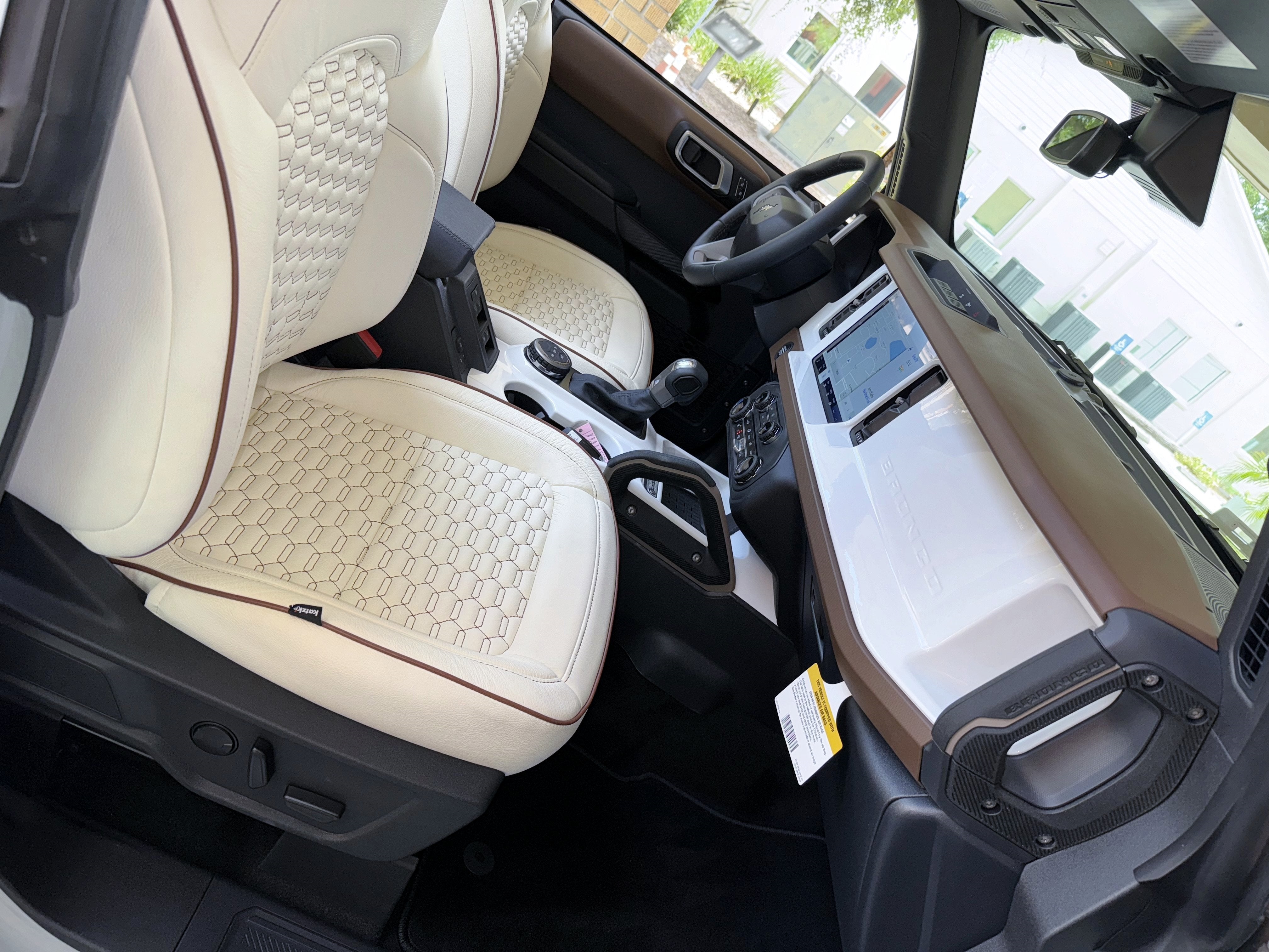 2024 Ford Bronco Outer Banks V6 Luxury Package Retro Hard Top Custom Lifted Vintage