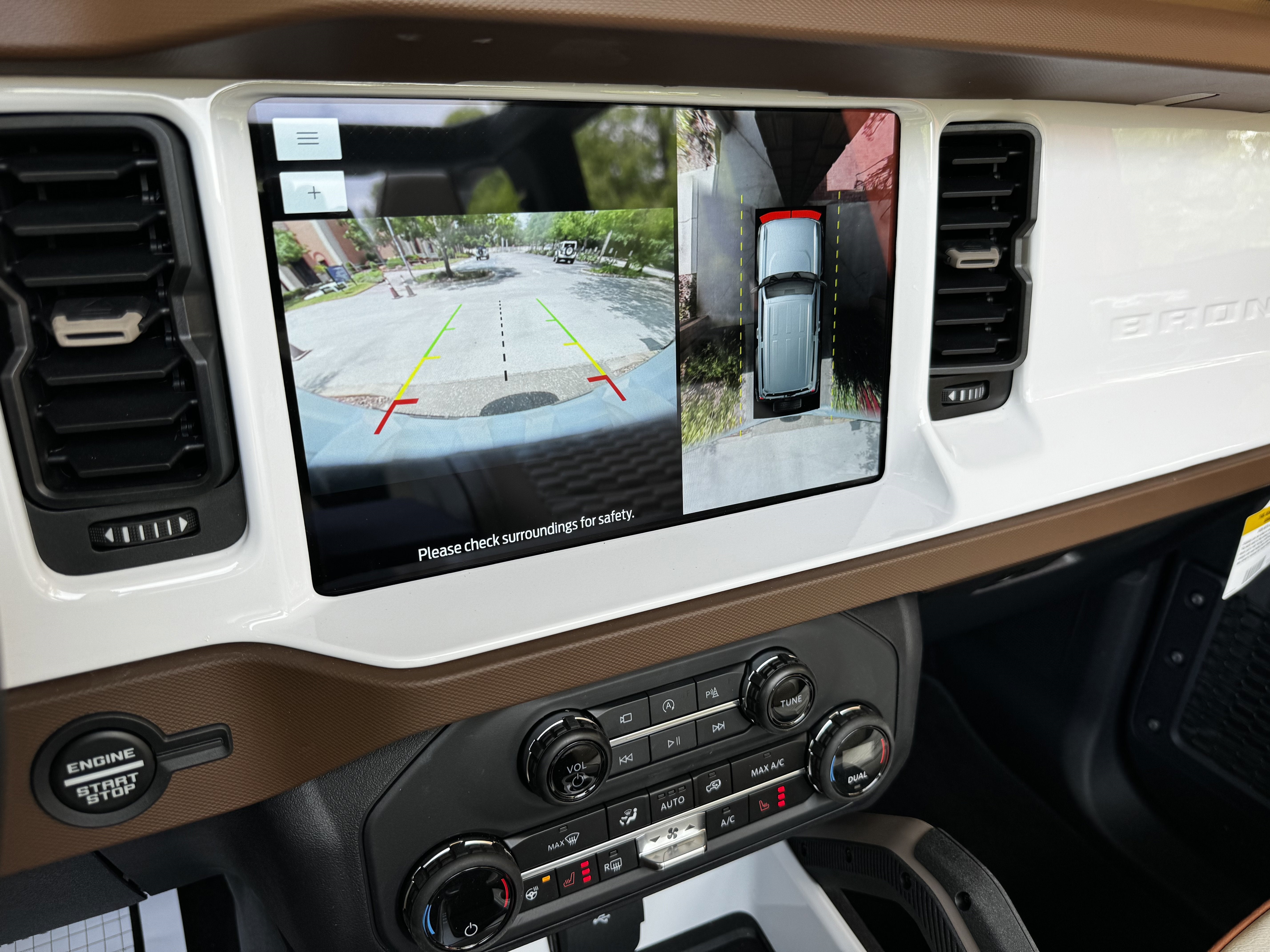 2024 Ford Bronco Outer Banks V6 Luxury Package Retro Hard Top Custom Lifted Vintage