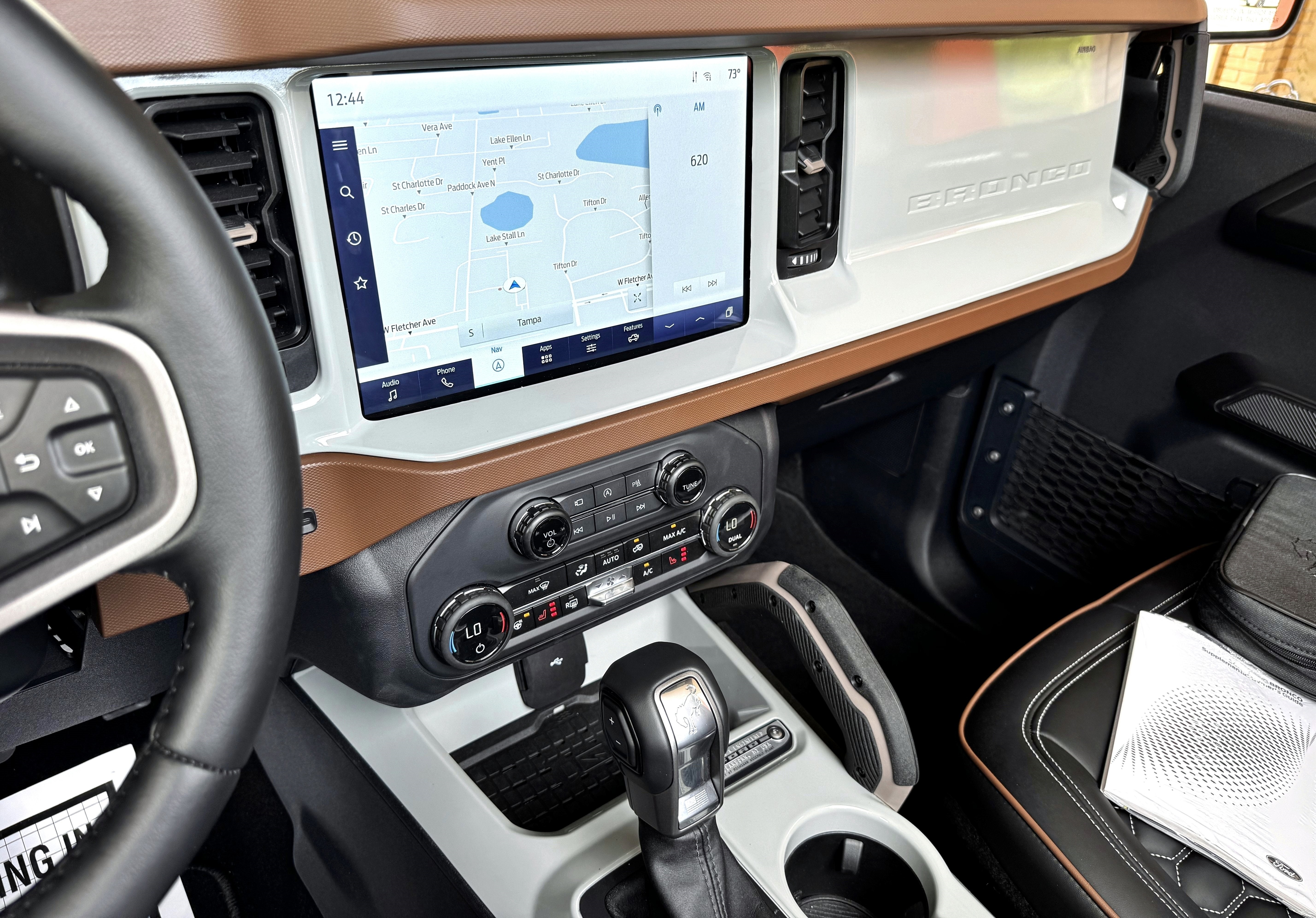 2024 Ford Bronco Outer Banks V6 Luxury Package Hard Top Custom Lifted