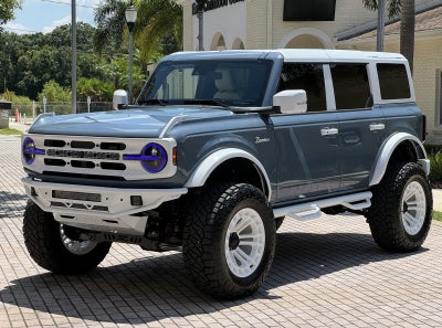 2024 Ford Bronco Outer Banks Retro Hard Top V6 Luxury Package