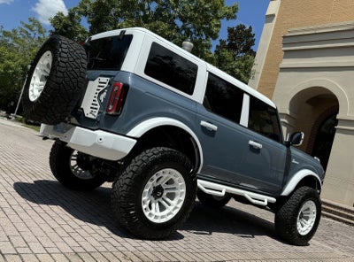 2024 Ford Bronco Outer Banks Retro Hard Top V6 Luxury Package