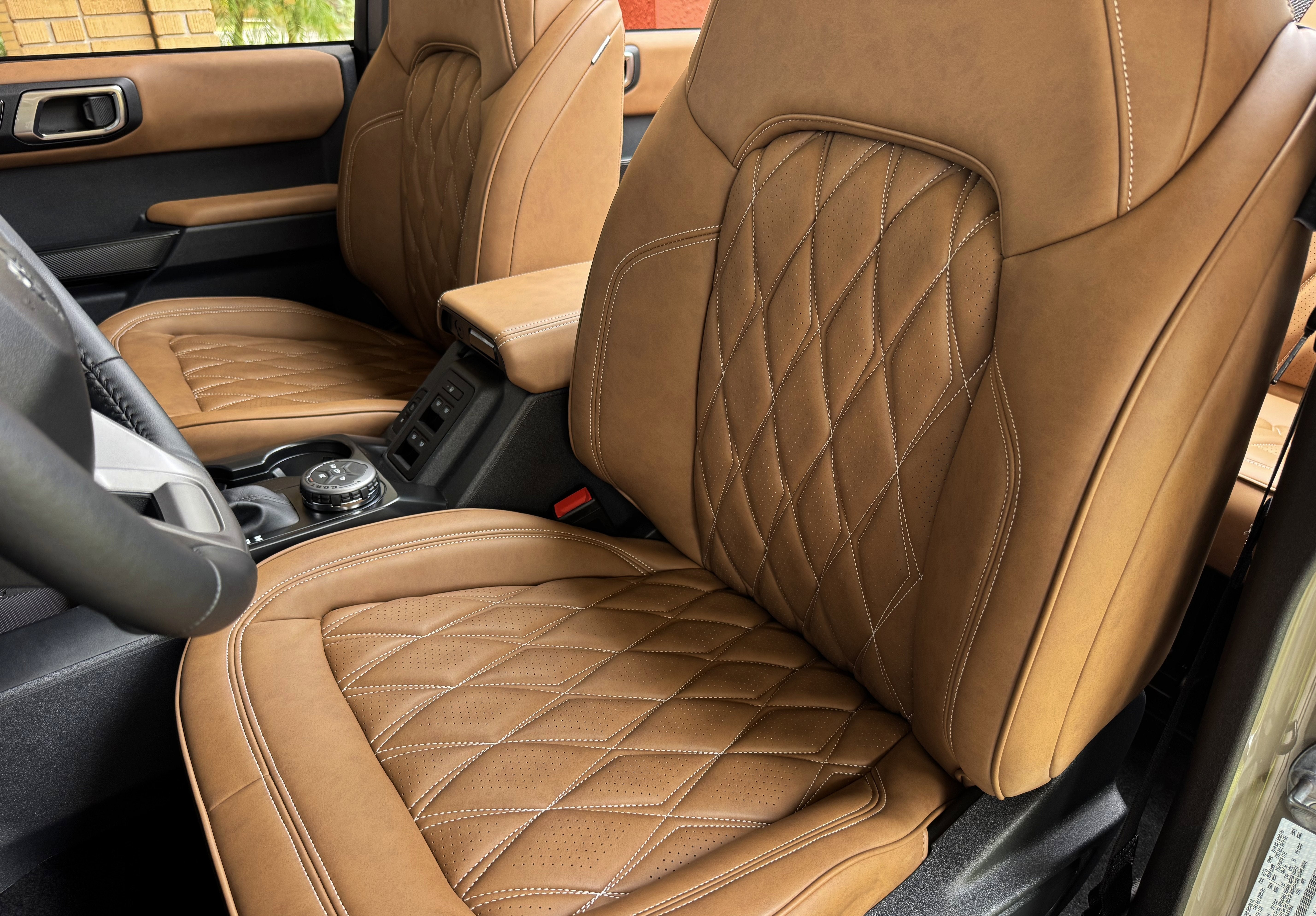 2025 Ford Bronco Outer Banks V6 Custom Lifted