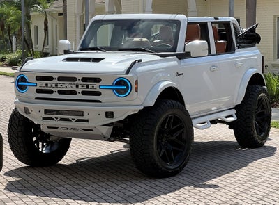 2025 Ford Bronco Outer Banks V6 Luxury Package Custom Lifted