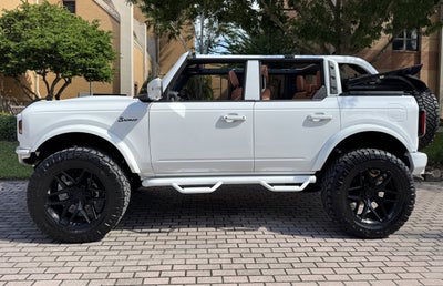 2025 Ford Bronco Outer Banks V6 Luxury Package Custom Lifted
