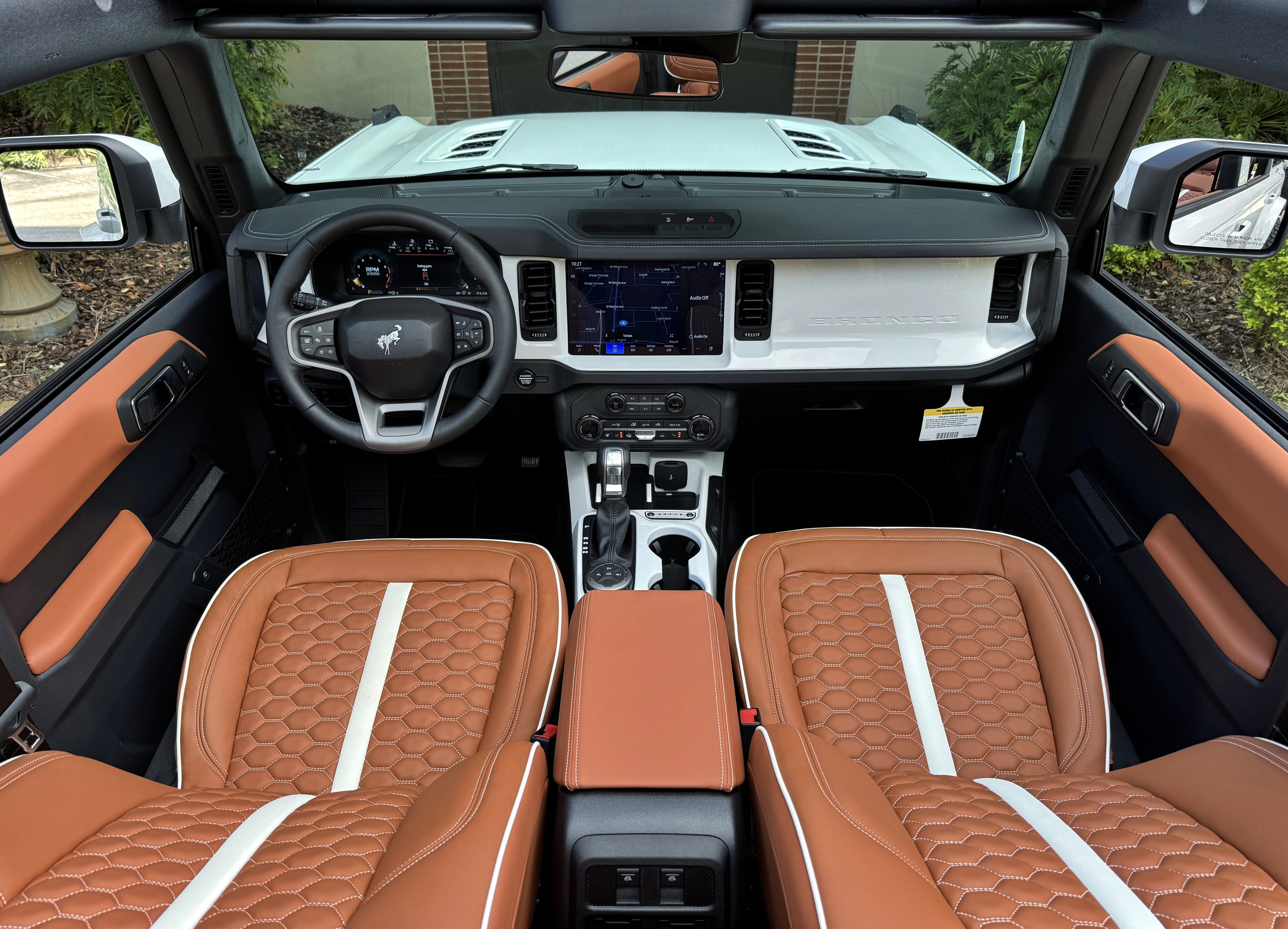 2025 Ford Bronco Outer Banks V6 Luxury Package Custom Lifted