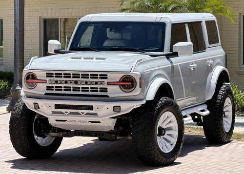 2026 Ford Bronco V6 Retro Outer Banks Luxury Pkg Custom Lifted