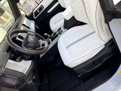 2026 Ford Bronco V6 Retro Outer Banks Luxury Pkg Custom Lifted