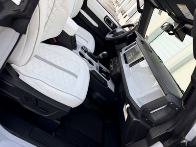 2026 Ford Bronco V6 Retro Outer Banks Luxury Pkg Custom Lifted