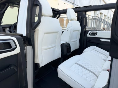 2026 Ford Bronco V6 Retro Outer Banks Luxury Pkg Custom Lifted