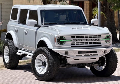 2026 Ford Bronco V6 Retro Outer Banks Luxury Pkg Custom Lifted