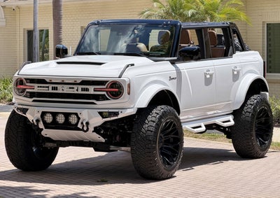 2026 Ford Bronco V6 Outer Banks Black Appearance Package Luxury Package