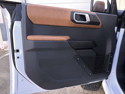 2026 Ford Bronco V6 Outer Banks Black Appearance Package Luxury Package