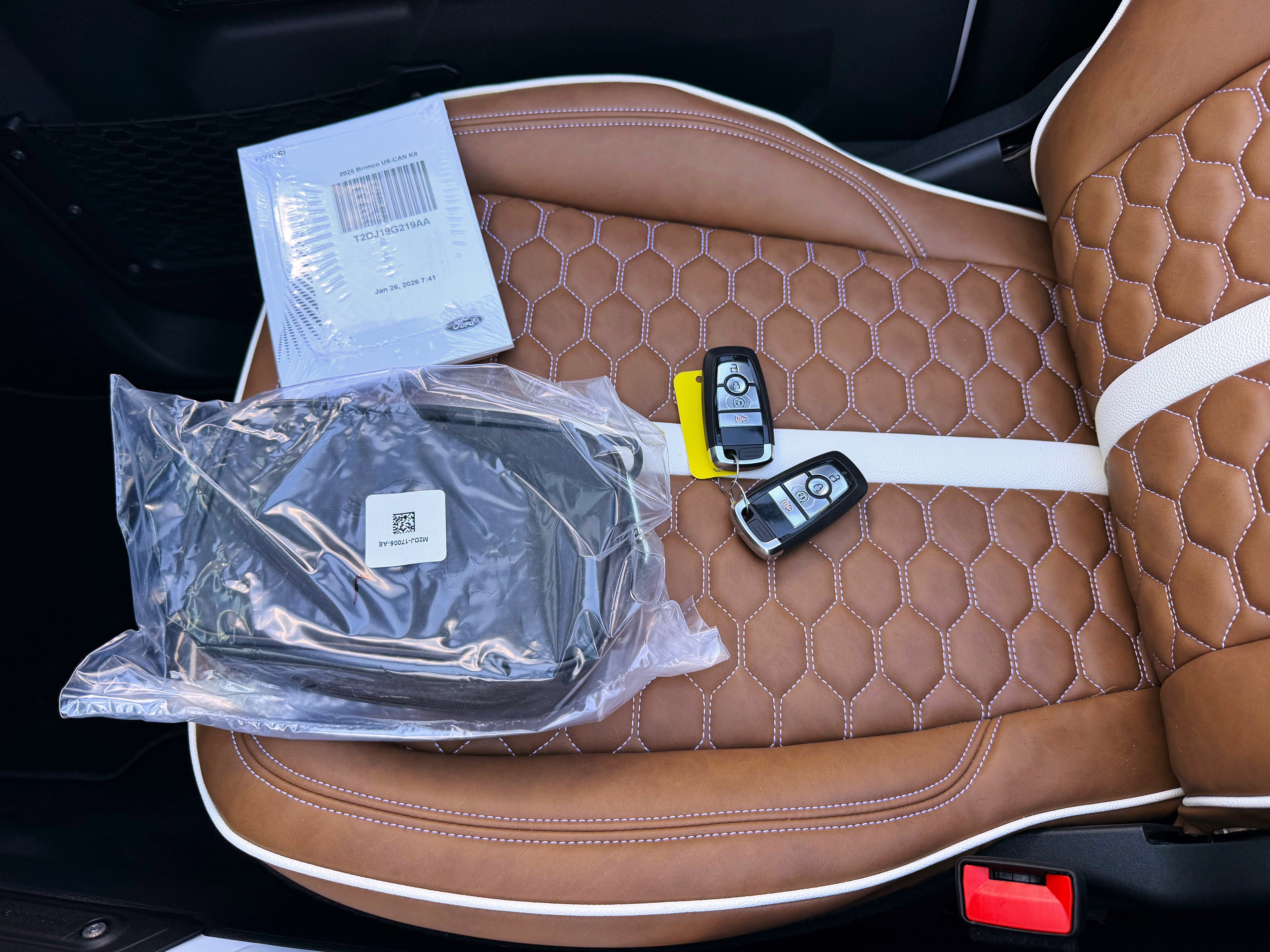 2026 Ford Bronco V6 Outer Banks Black Appearance Package Luxury Package