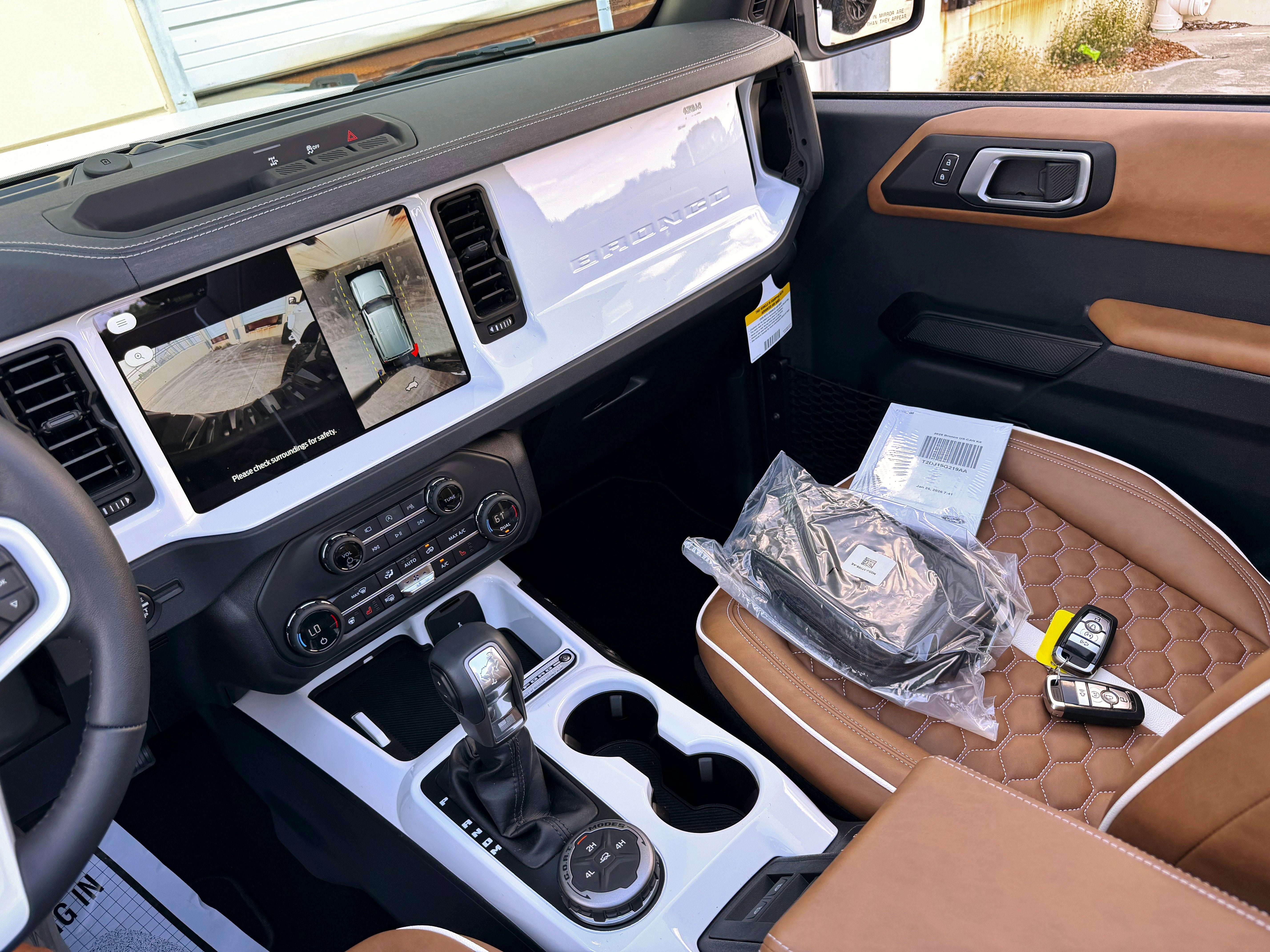 2026 Ford Bronco V6 Outer Banks Black Appearance Package Luxury Package