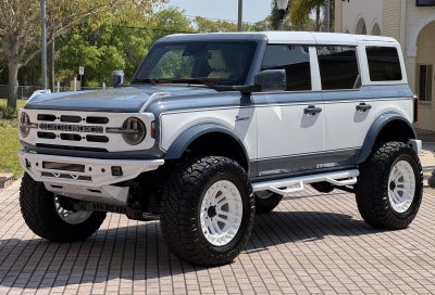 2024 Ford Bronco Outer Banks Retro V6 Hard Top