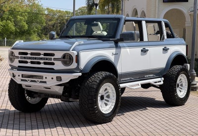 2024 Ford Bronco Outer Banks Retro V6 Hard Top