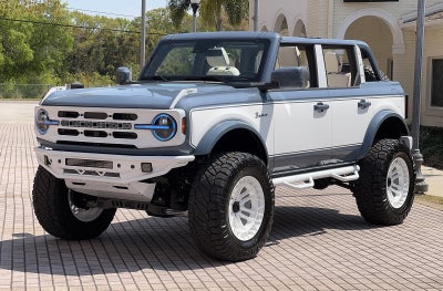 2024 Ford Bronco Outer Banks Retro V6 Hard Top