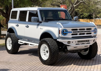 2024 Ford Bronco Outer Banks Retro V6 Hard Top