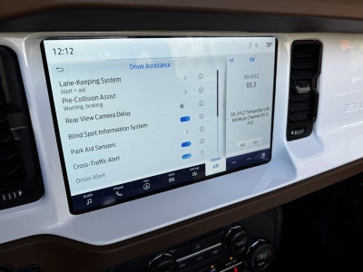 2024 Ford Bronco Outer Banks Retro V6 Hard Top