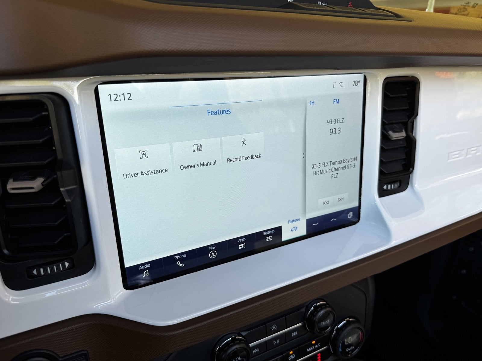 2024 Ford Bronco Outer Banks Retro V6 Hard Top