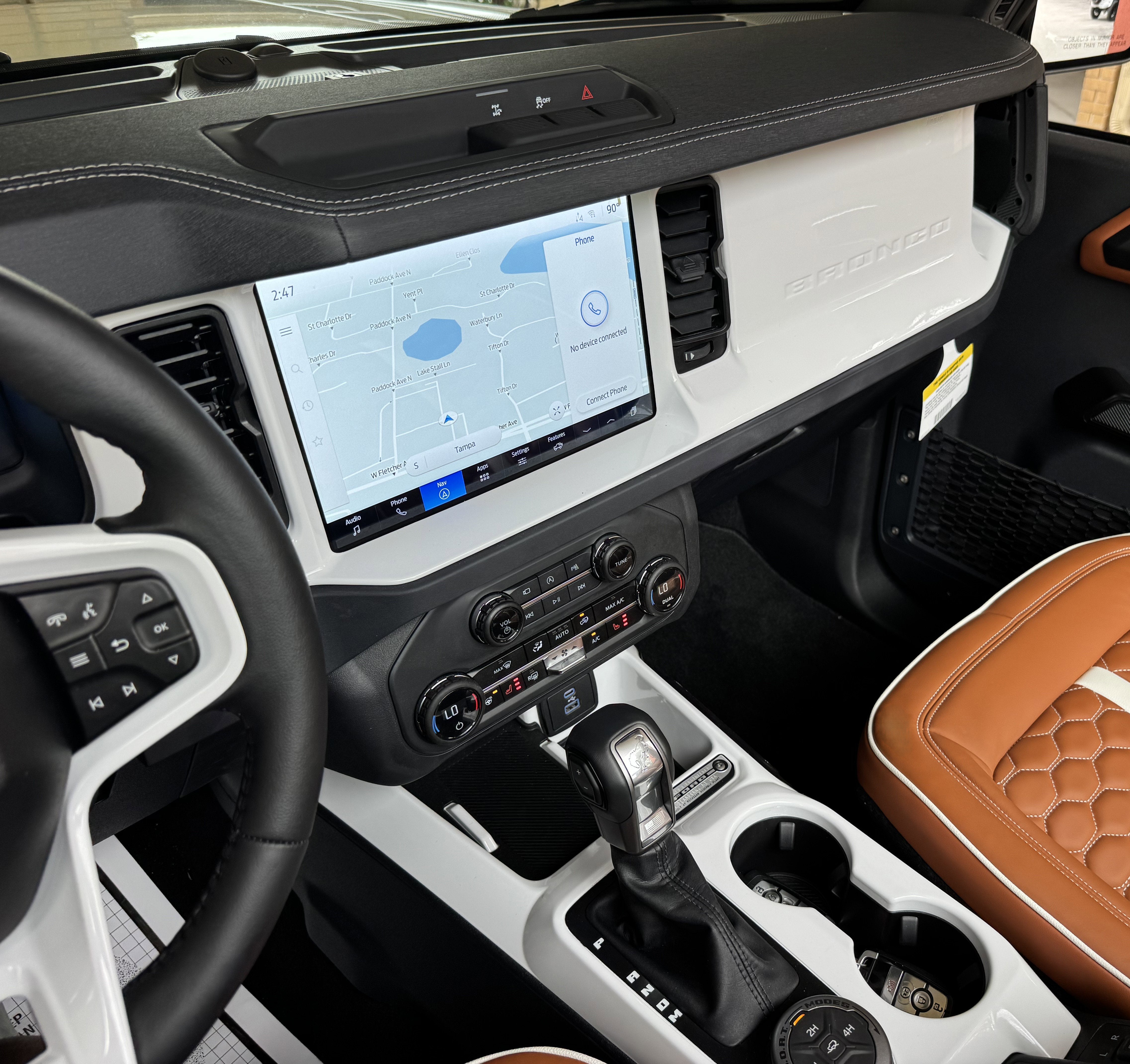 2025 Ford Bronco Outer Banks V6 Luxury Package Hard Top Custom Lifted