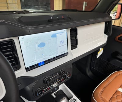 2025 Ford Bronco Outer Banks V6 Luxury Package Hard Top Custom Lifted