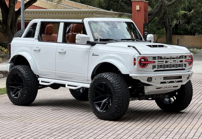 2025 Ford Bronco Outer Banks V6 Luxury Package Hard Top Custom Lifted