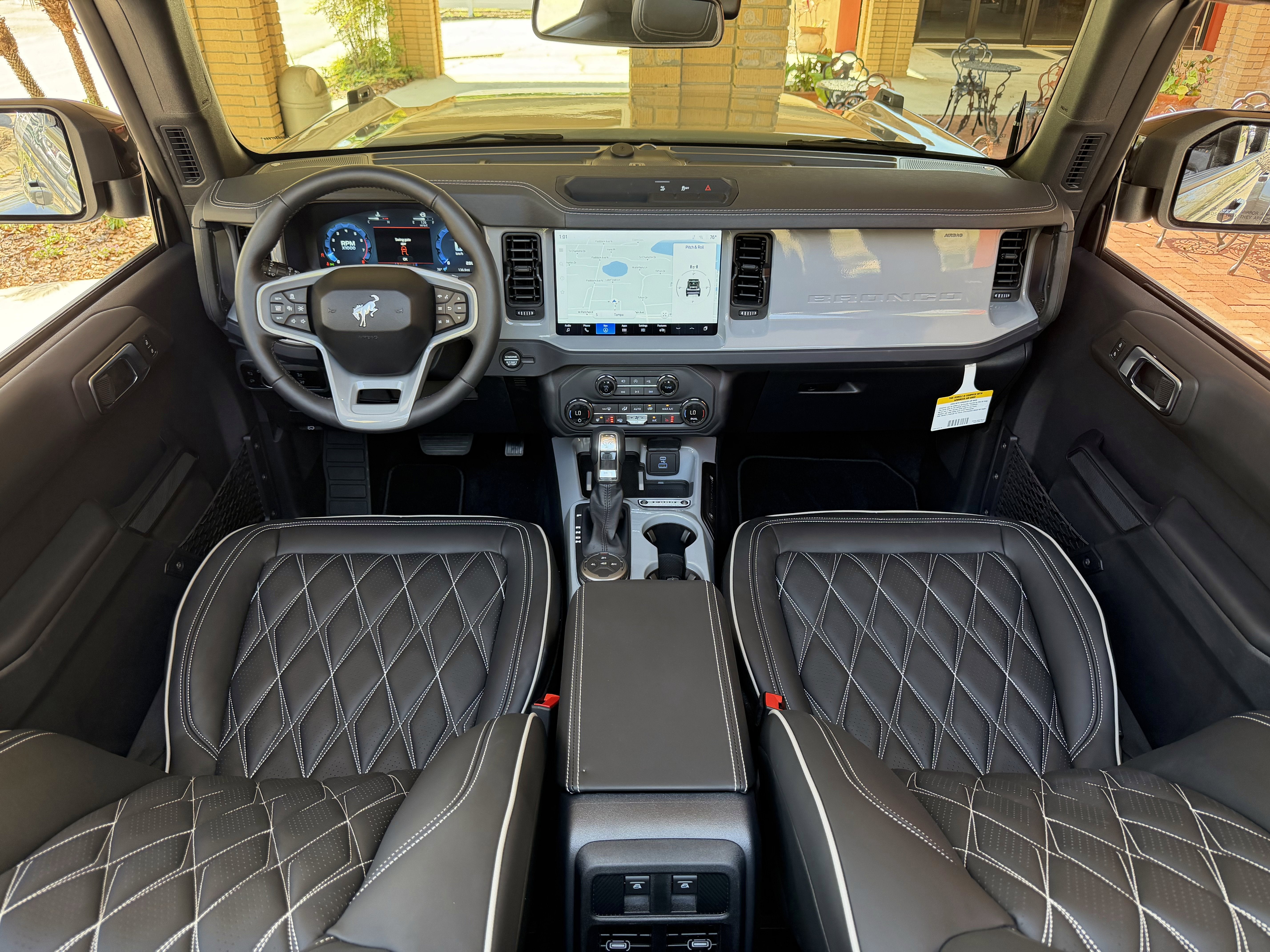 2025 Ford Bronco V6 Custom Gray Black Appearance Outer Banks Luxury Pk Outer Banks