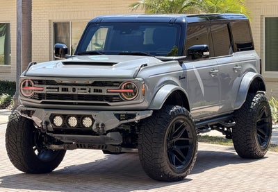 2025 Ford Bronco V6 Custom Gray Paint Black Appearance Outer Banks Lux Outer Banks