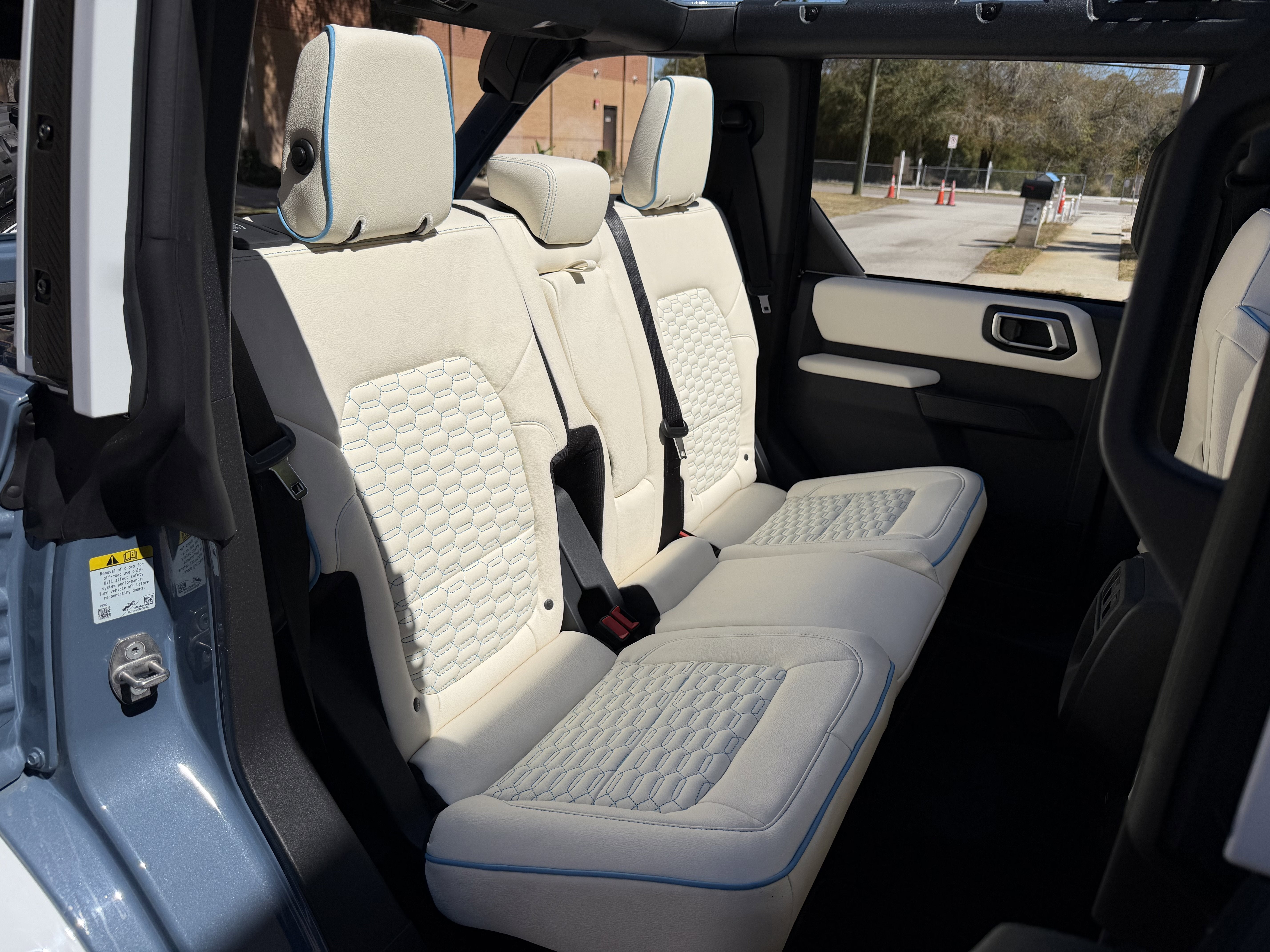 2025 Ford Bronco V6 Luxury Package Retro Hard Top Custom Lifted Vintage