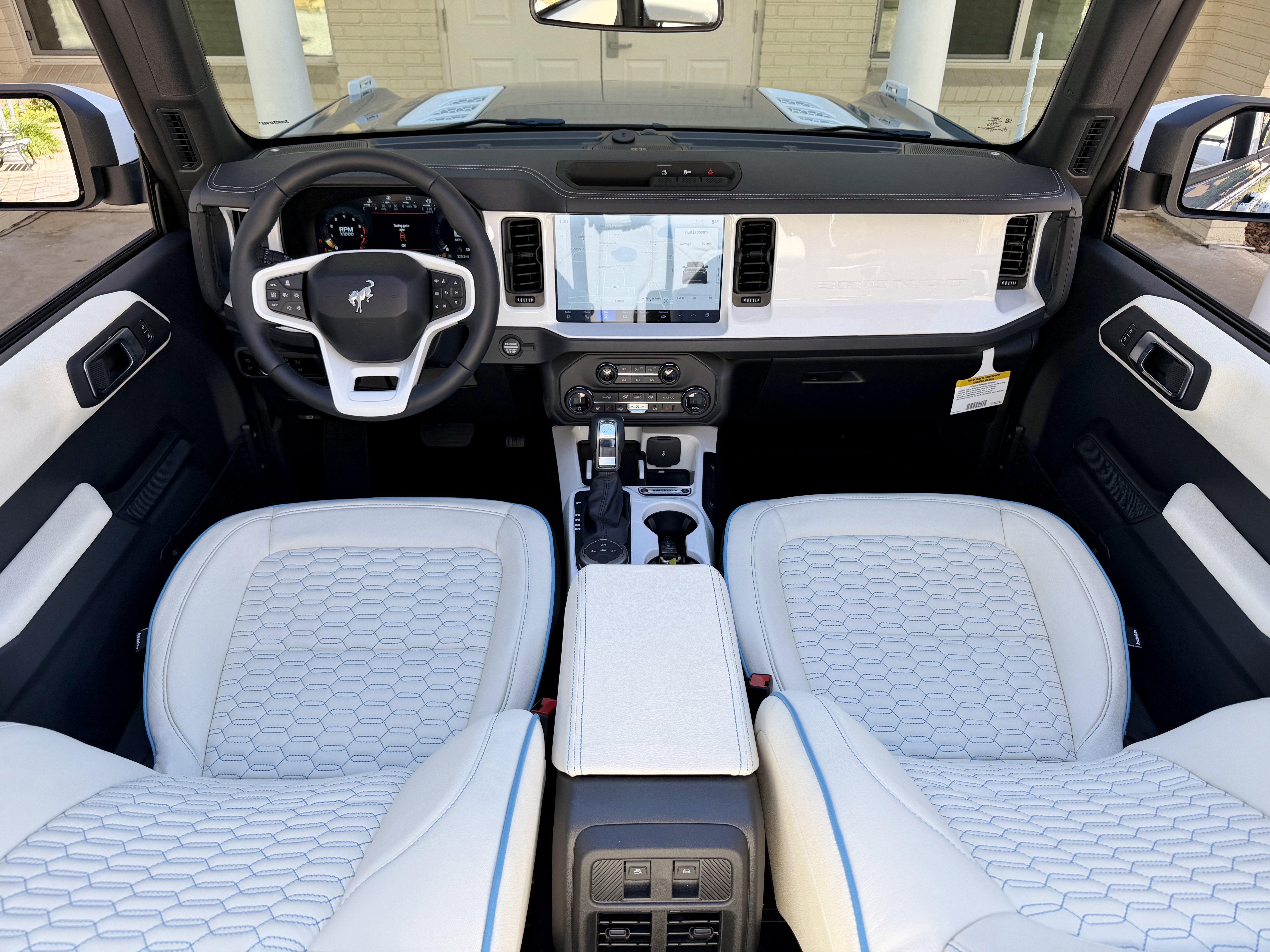 2025 Ford Bronco V6 Luxury Package Retro Hard Top Custom Lifted Vintage