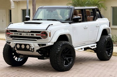 2026 Ford Bronco Outer Banks V6 Black Appearance Package Luxury Packag Outer Banks