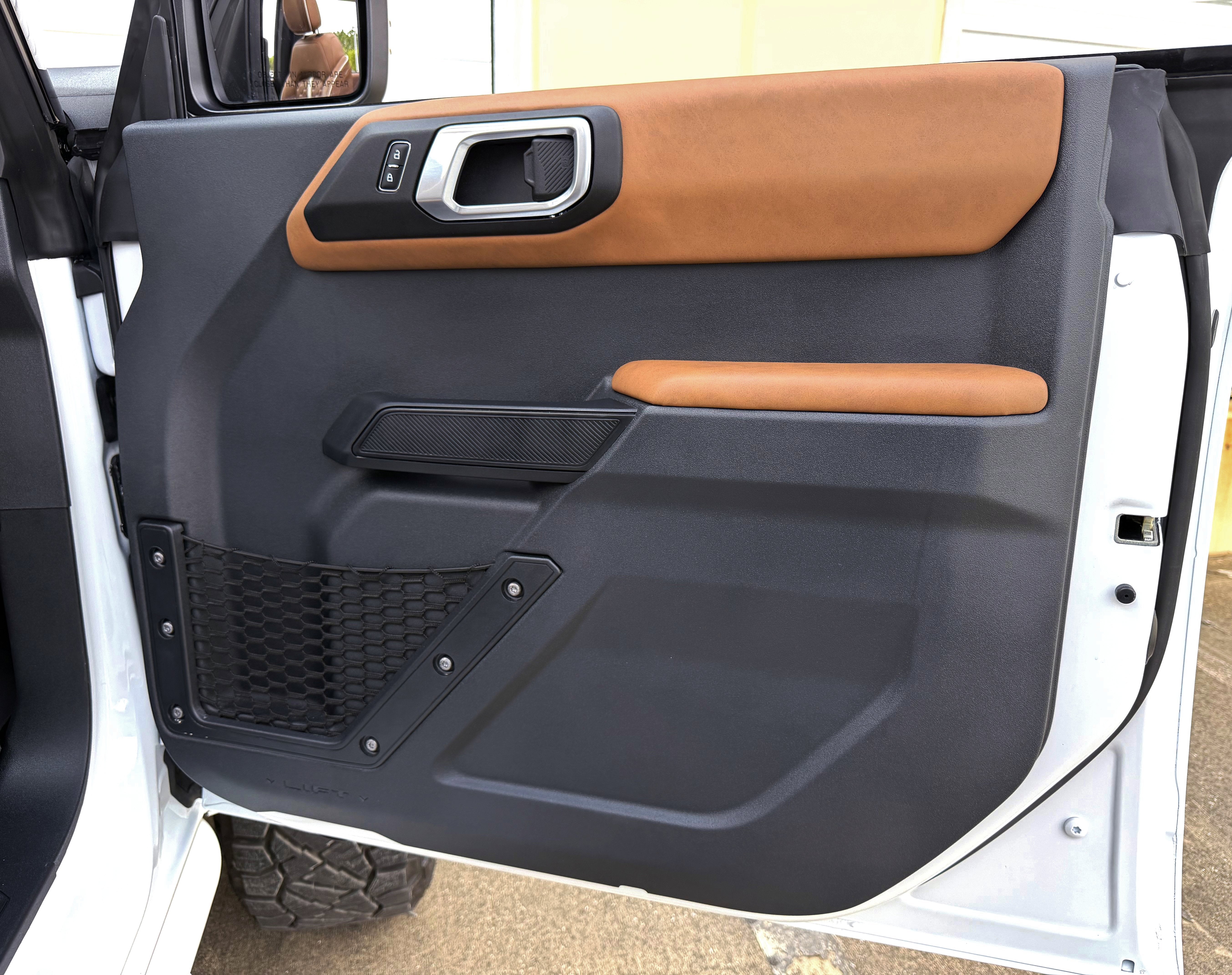 2026 Ford Bronco Outer Banks V6 Black Appearance Package Luxury Packag Outer Banks