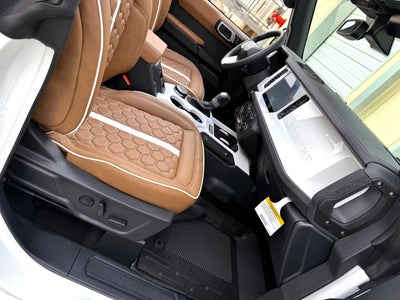 2026 Ford Bronco Outer Banks V6 Black Appearance Package Luxury Packag Outer Banks