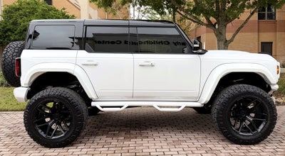 2026 Ford Bronco Outer Banks V6 Black Appearance Package Luxury Packag Outer Banks