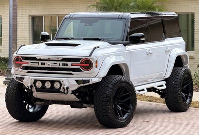 2026 Ford Bronco Outer Banks V6 Black Appearance Package Luxury Packag Outer Banks