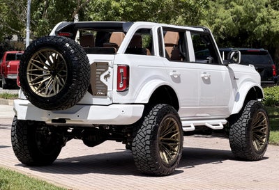 2026 Ford Bronco Outer Banks V6 Luxury Package Hard Top Custom Lifted