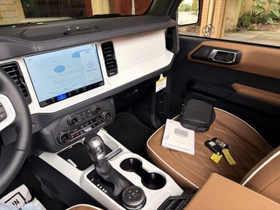 2026 Ford Bronco Outer Banks V6 Luxury Package Hard Top Custom Lifted