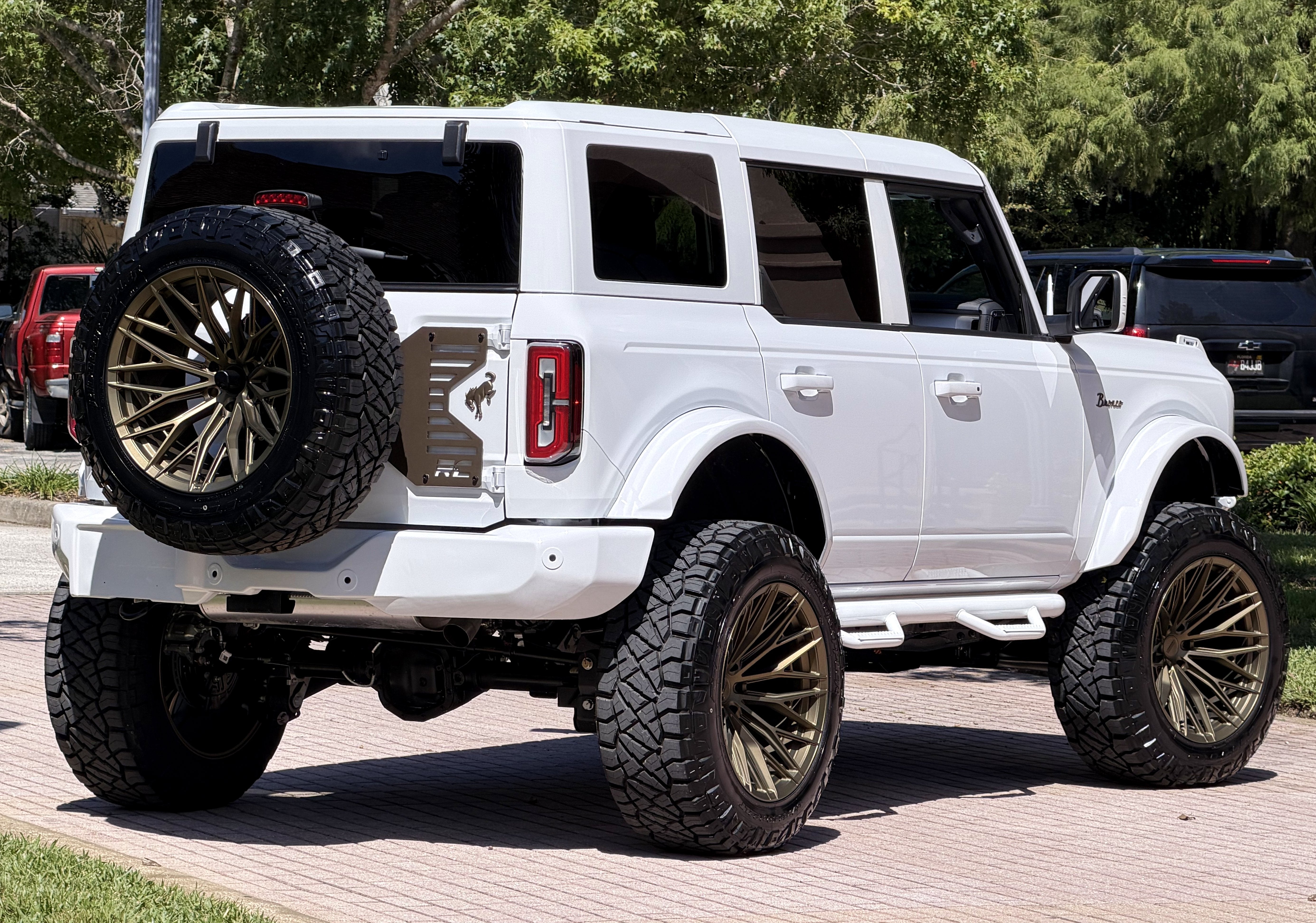 2026 Ford Bronco Outer Banks V6 Luxury Package Hard Top Custom Lifted