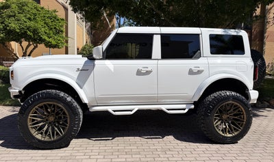 2026 Ford Bronco Outer Banks V6 Luxury Package Hard Top Custom Lifted